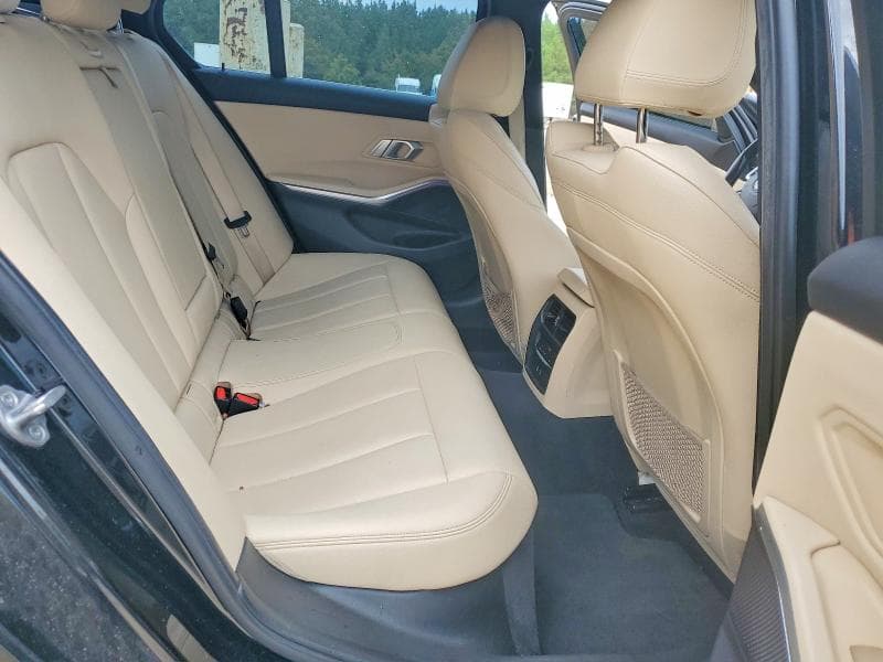 2021 BMW 330I 10
