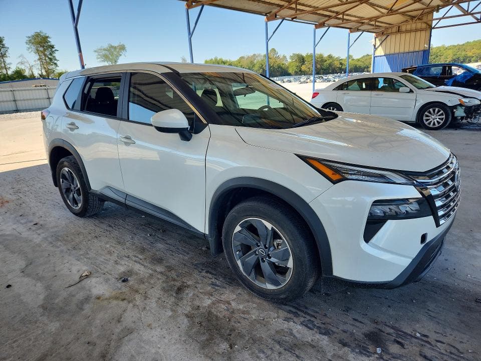 2025 NISSAN ROGUE SV 4