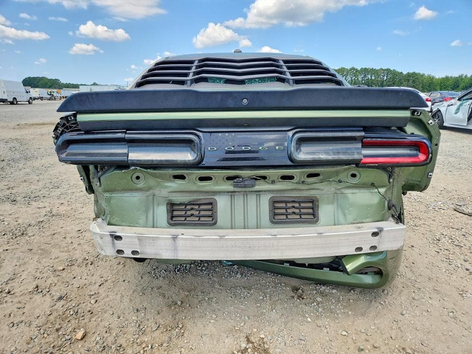 2018 DODGE CHALLENGER SXT 6