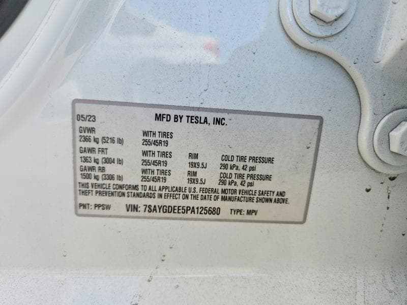 2023 TESLA MODEL Y 12