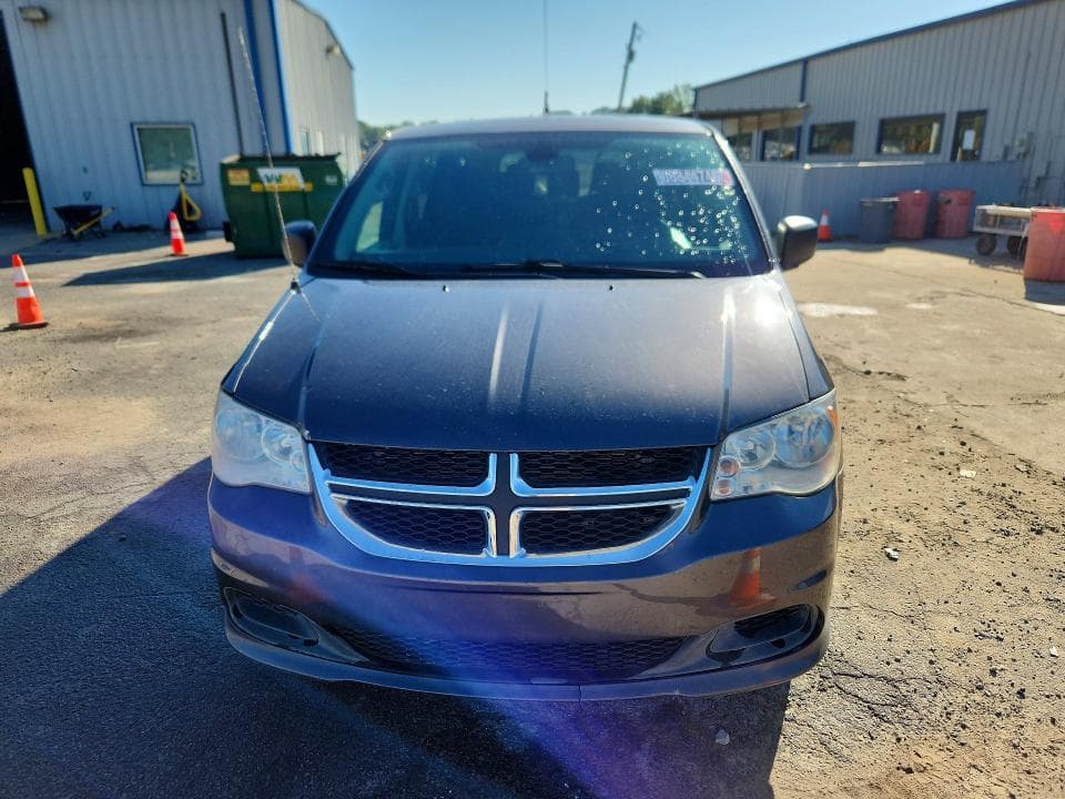 2020 DODGE GRAND CARAVAN SE 5
