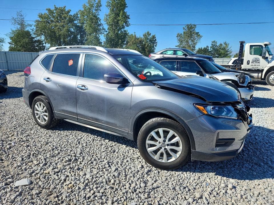 2018 NISSAN ROGUE SV 4