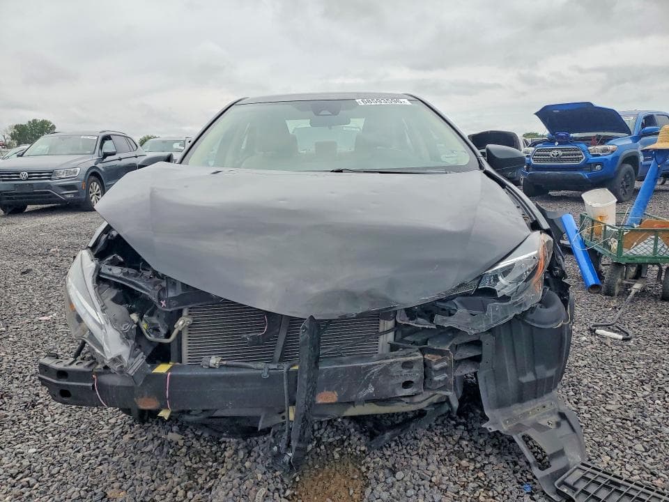2019 TOYOTA COROLLA LE 5