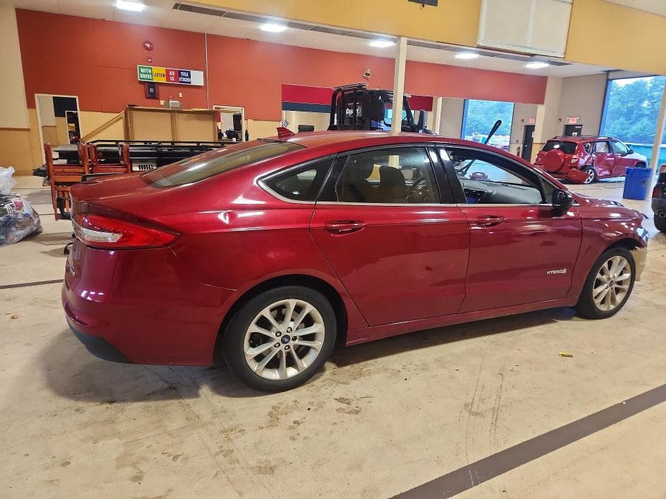 2019 FORD FUSION SE 3