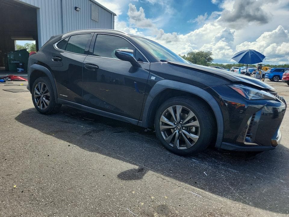 2021 LEXUS UX 250H 4