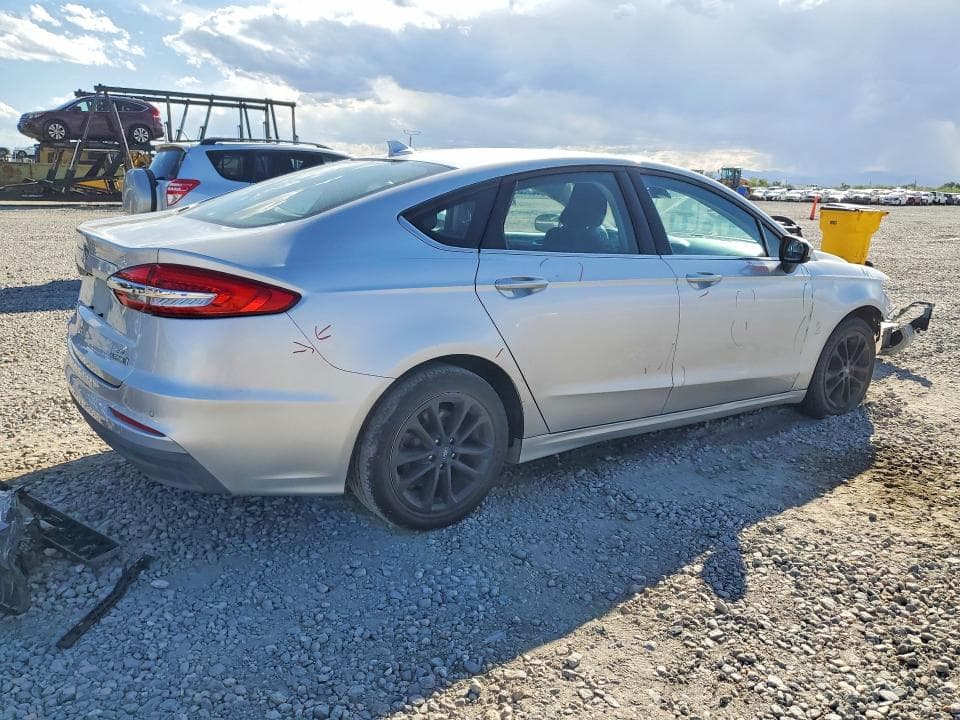 2019 FORD FUSION SE 3