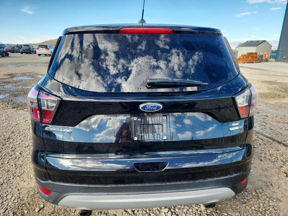 2017 FORD ESCAPE SE 6