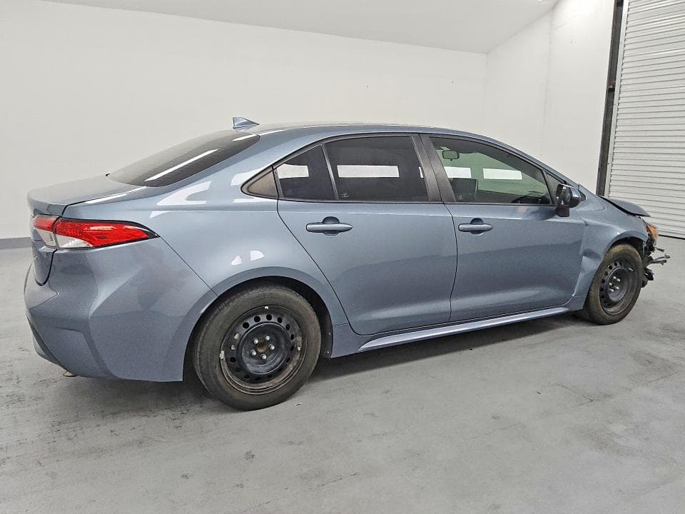 2021 TOYOTA COROLLA LE 3