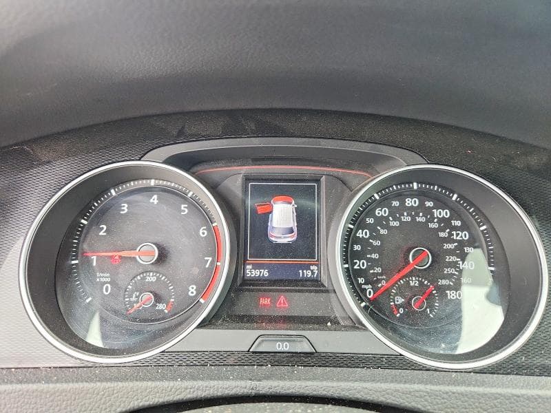 2017 VOLKSWAGEN GTI S 9