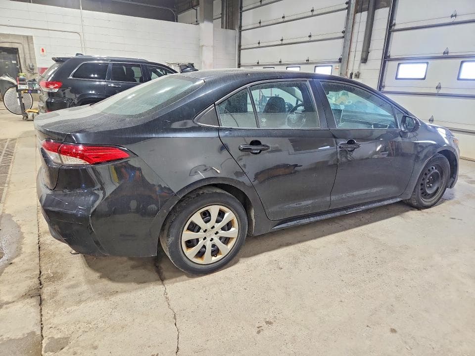 2021 TOYOTA COROLLA LE 3