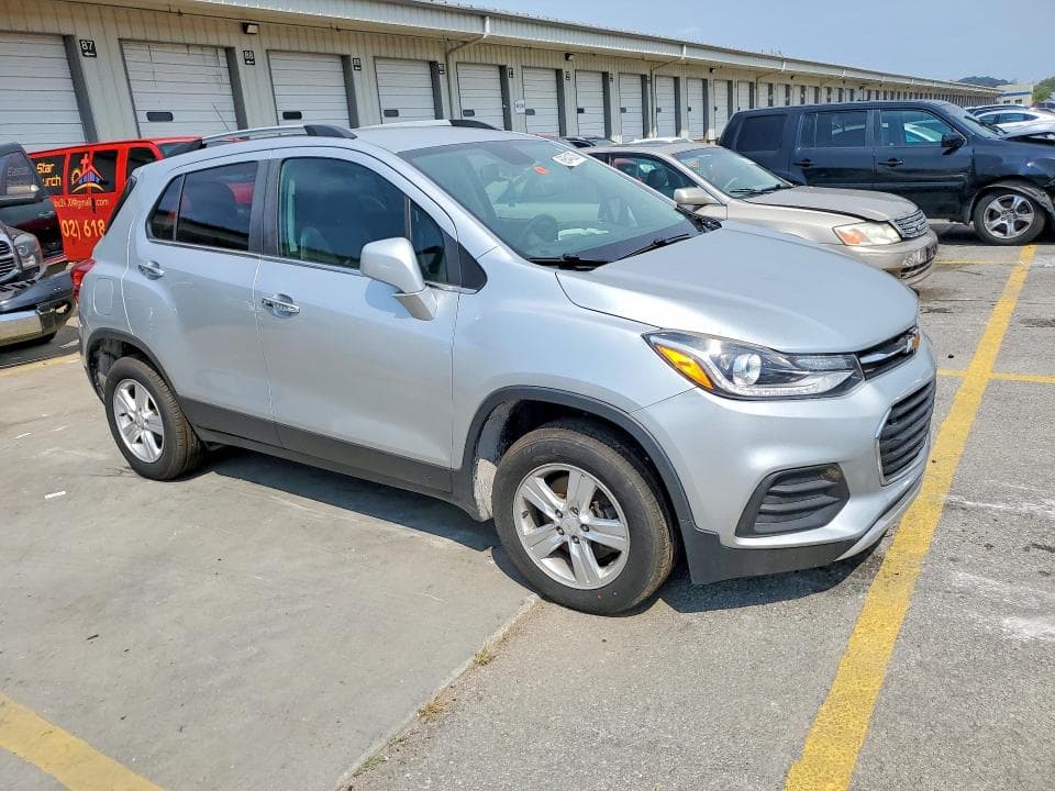 2018 CHEVROLET TRAX 1LT 4