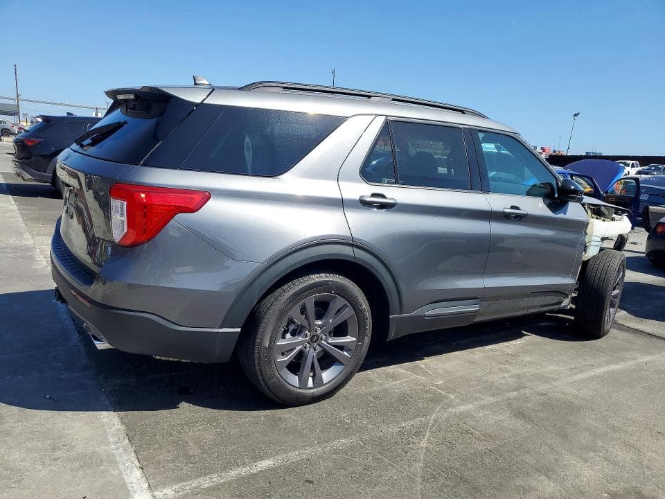 2024 FORD EXPLORER XLT 3
