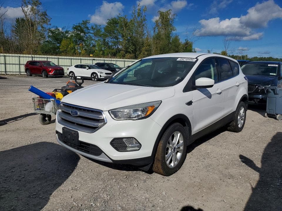 2017 FORD ESCAPE SE - 1