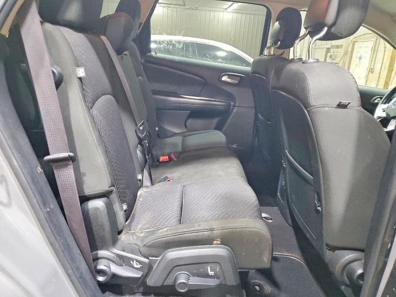 2019 DODGE JOURNEY SE 11