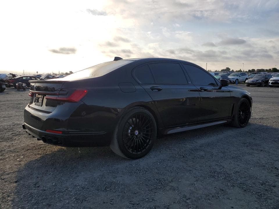 2022 BMW ALPINA B7 3
