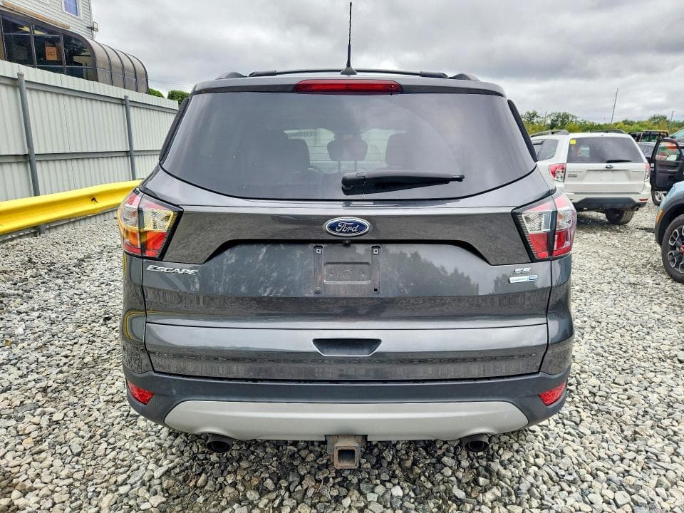 2018 FORD ESCAPE SE 6