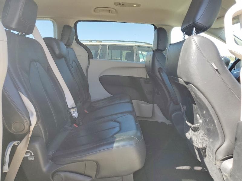 2017 CHRYSLER PACIFICA TOURING L 11