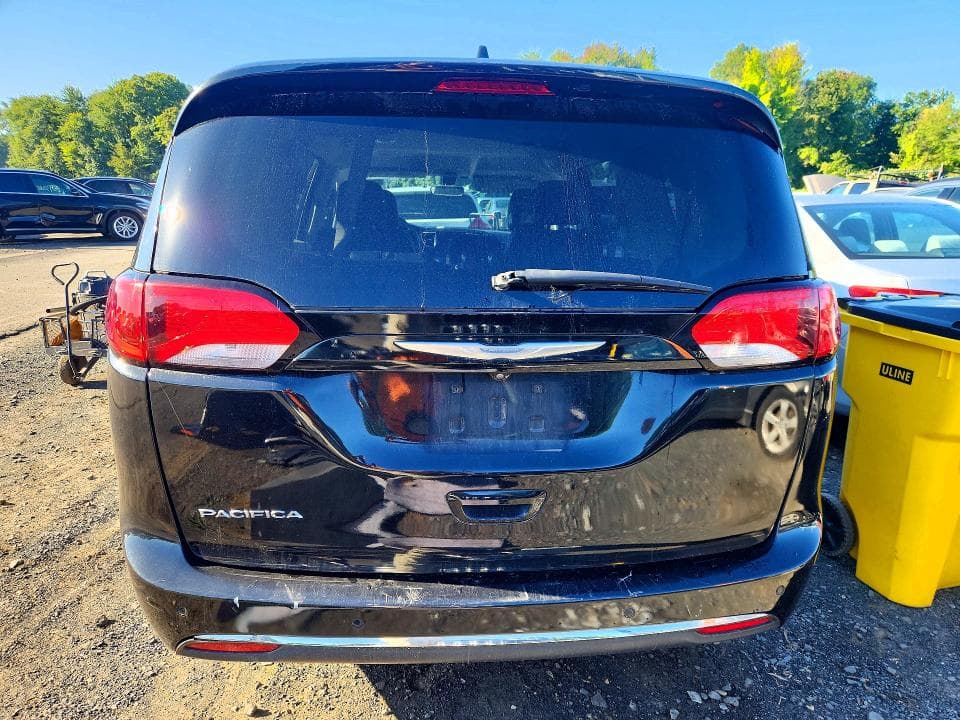 2017 CHRYSLER PACIFICA TOURING L 6