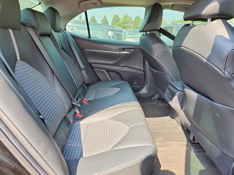 2021 TOYOTA CAMRY SE 10