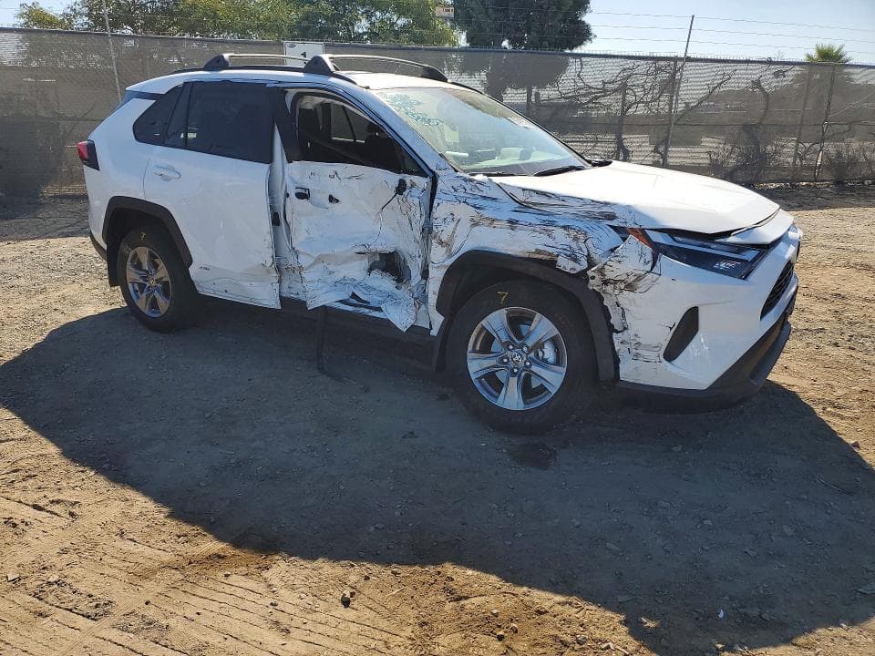 2025 TOYOTA RAV4 LE 4