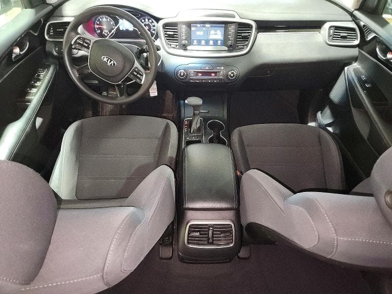 2019 KIA SORENTO LX V6 8