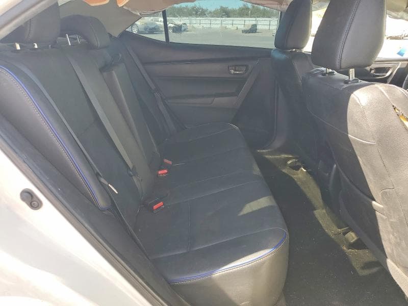 2018 TOYOTA COROLLA XSE 10