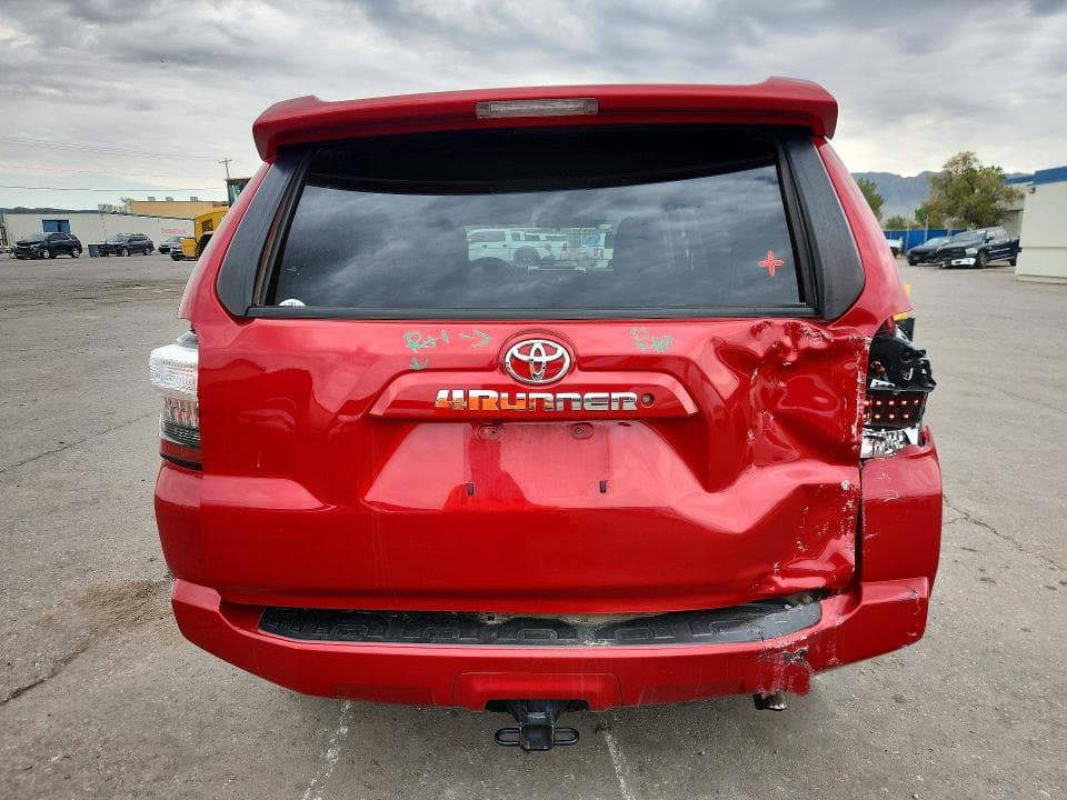 2017 TOYOTA 4RUNNER SR5 6