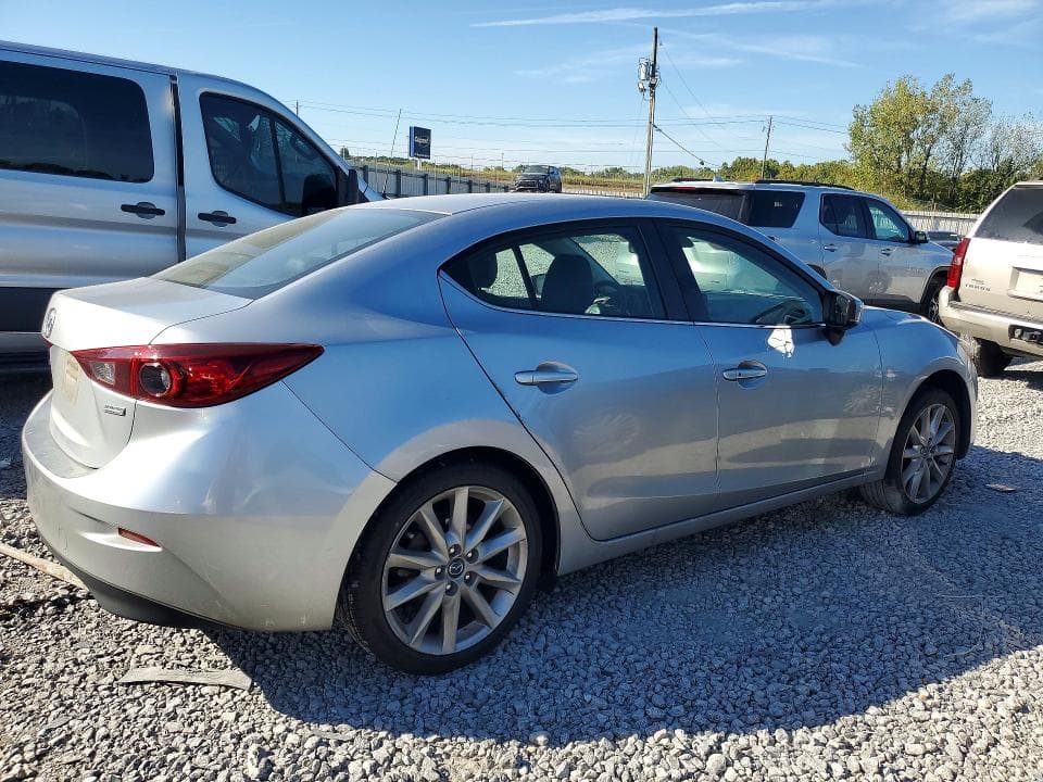 2017 MAZDA 3 TOURING 3