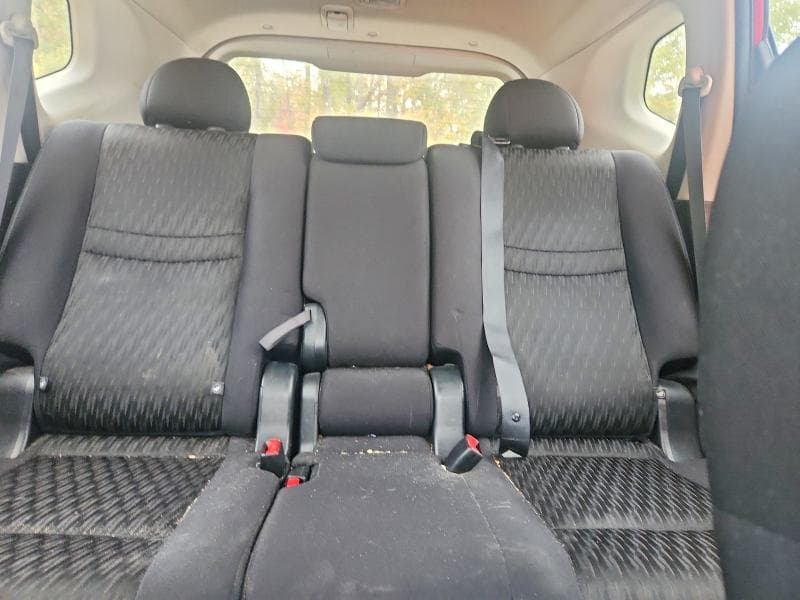2017 NISSAN ROGUE SV 10