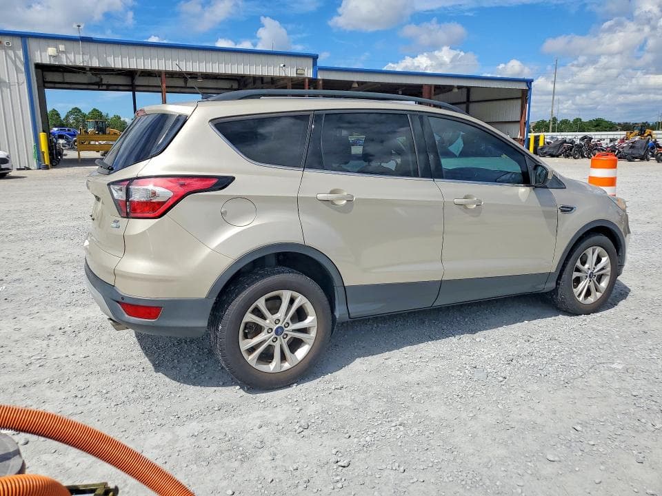 2017 FORD ESCAPE SE 3