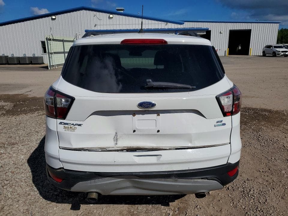 2017 FORD ESCAPE SE 6