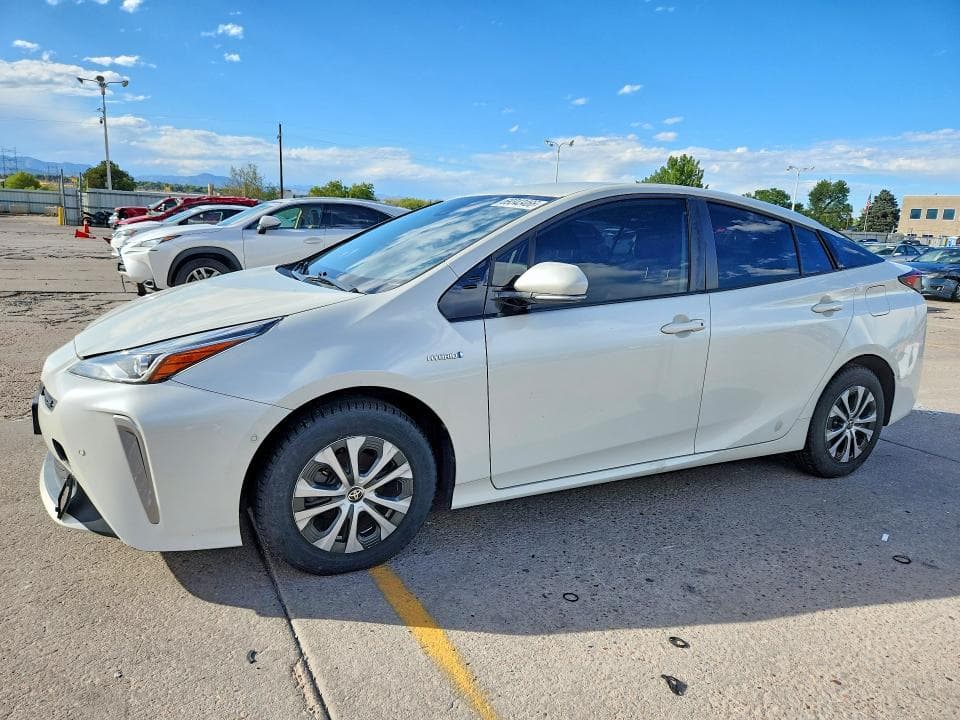 2020 TOYOTA PRIUS LE AWD-E