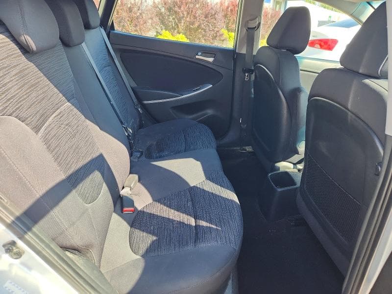 2017 HYUNDAI ACCENT SE 10