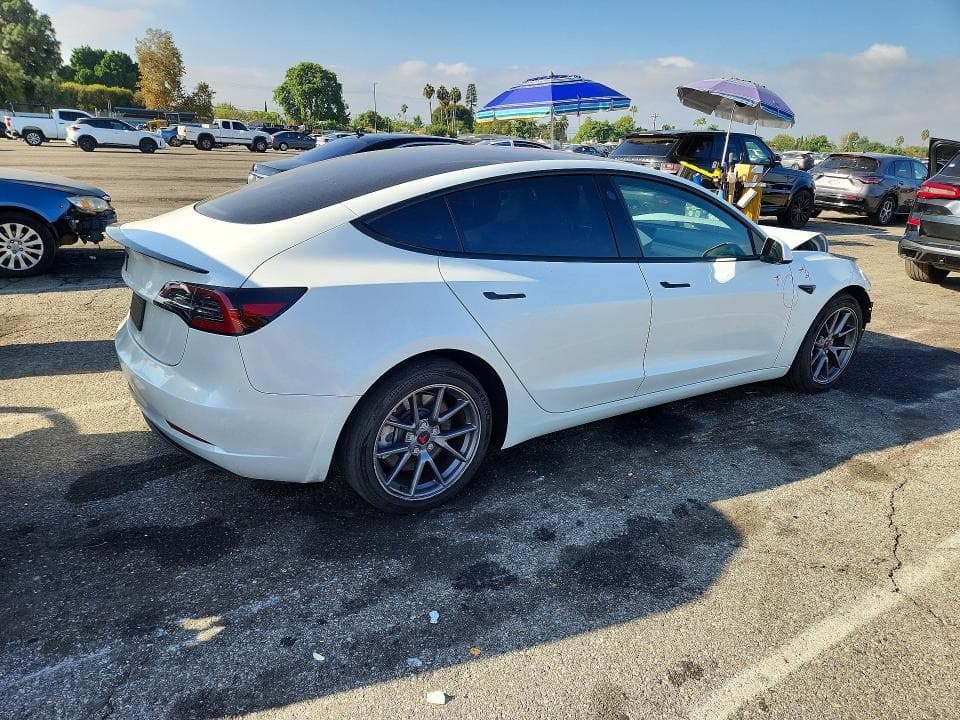 2023 TESLA MODEL 3 3