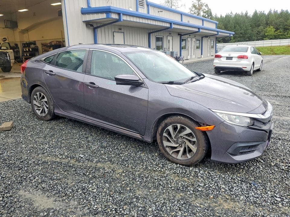 2017 HONDA CIVIC EX 4