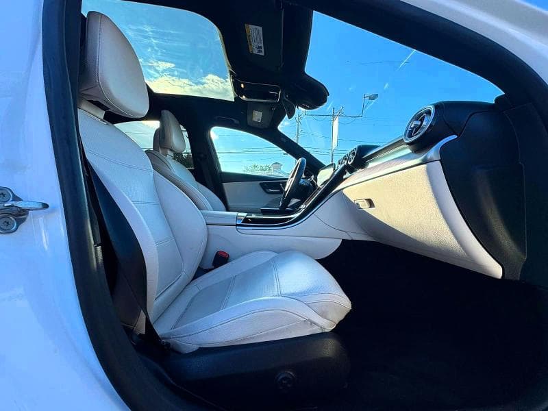 2023 MERCEDES-BENZ C 300 5