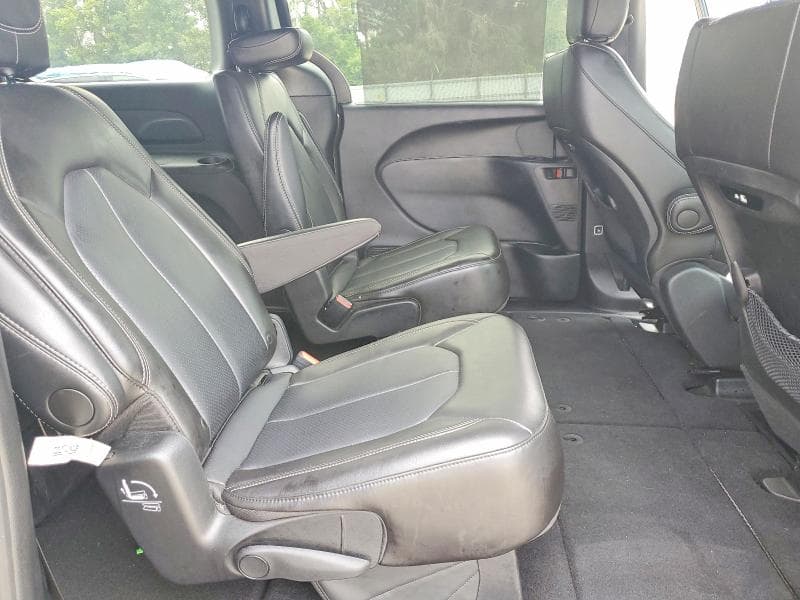 2026 CHRYSLER PACIFICA SELECT 11