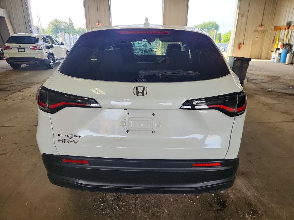 2026 HONDA HR-V LX 6