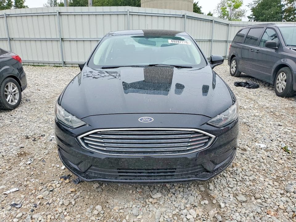 2017 FORD FUSION SE 5