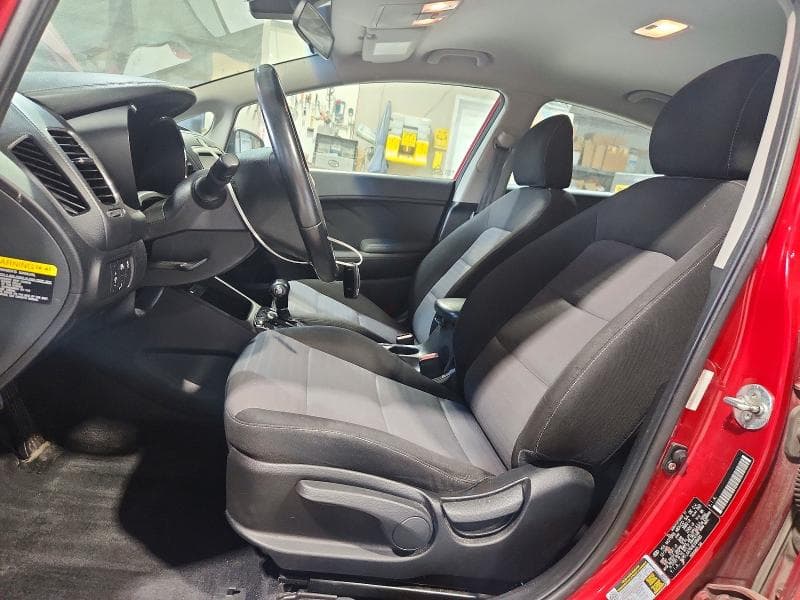 2017 KIA FORTE S 7