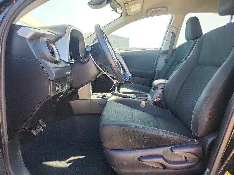 2017 TOYOTA RAV4 LE 7