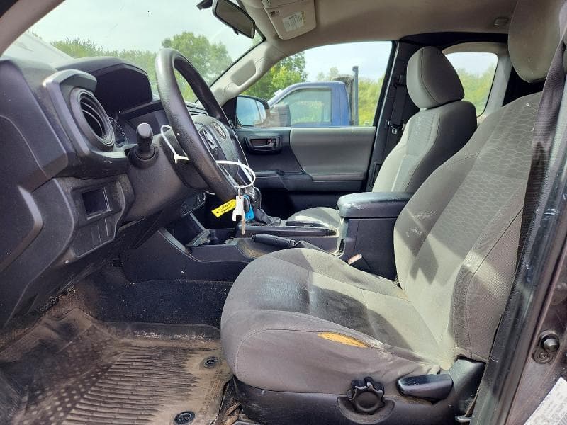 2017 TOYOTA TACOMA SR 7