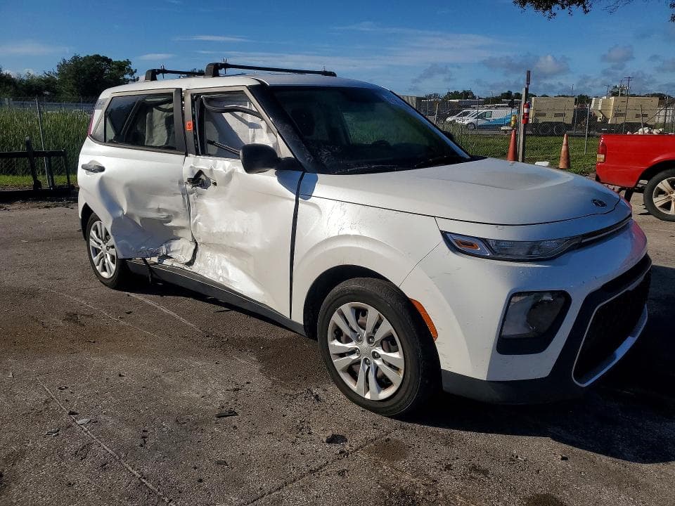 2020 KIA SOUL LX 4