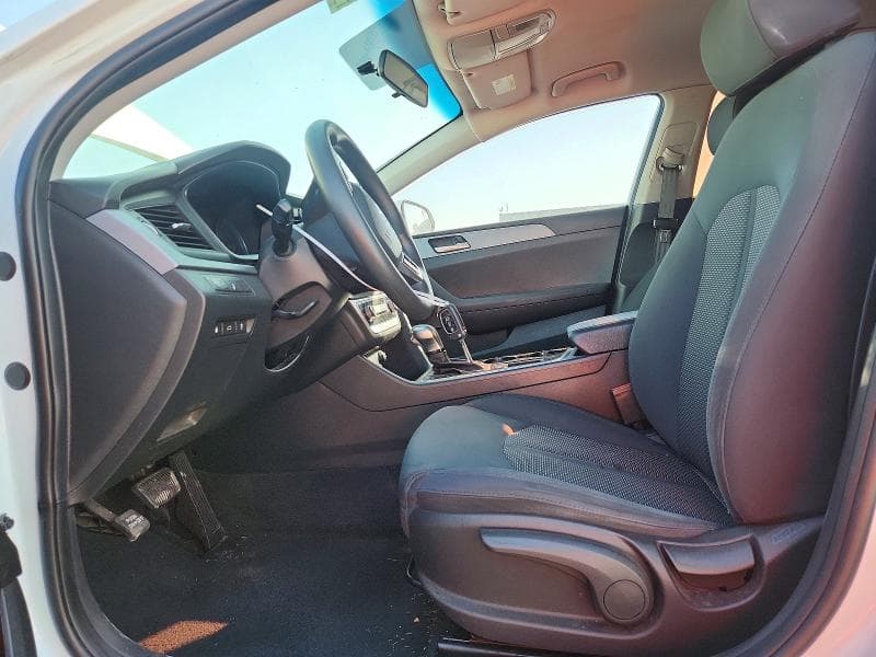 2019 HYUNDAI SONATA SE 7