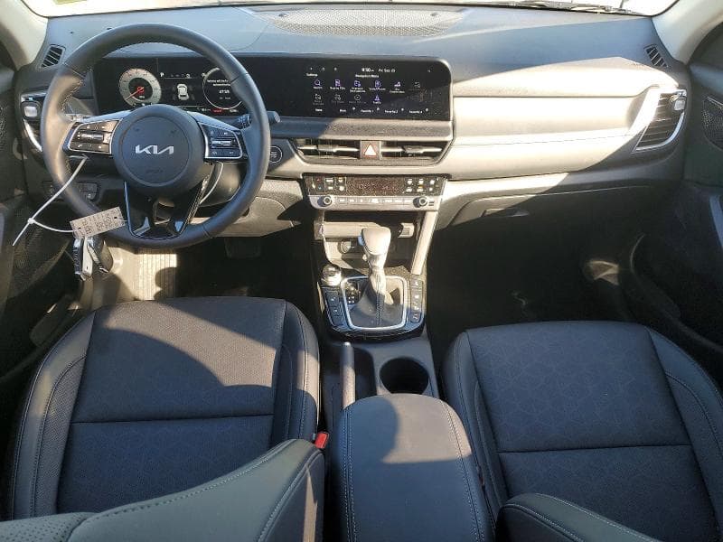 2026 KIA SELTOS EX 8