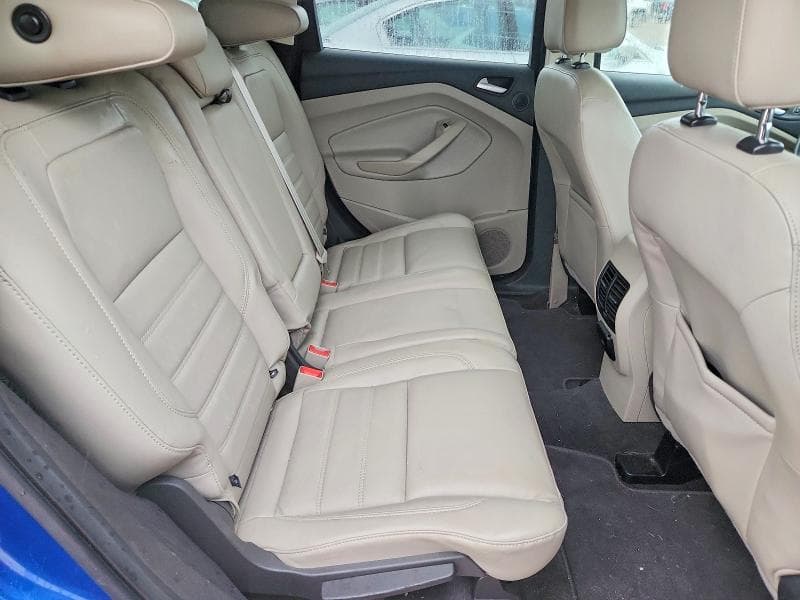 2017 FORD ESCAPE SE 11