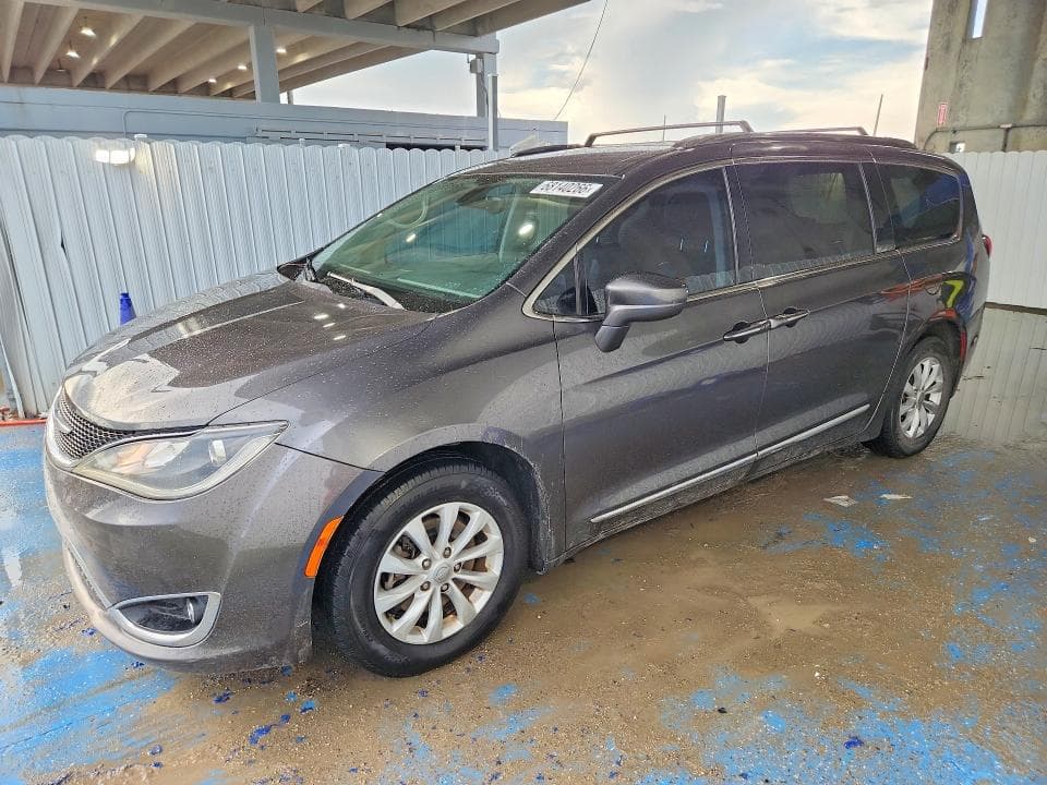 2018 CHRYSLER PACIFICA TOURING L - 1