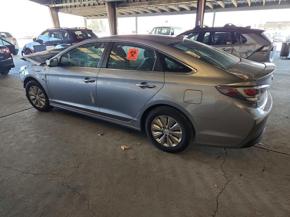 2017 HYUNDAI SONATA HYBRID SE 2