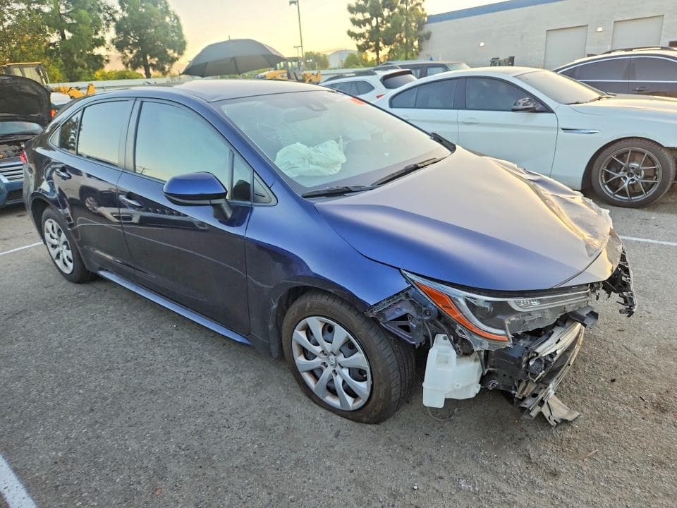 2020 TOYOTA COROLLA LE 4