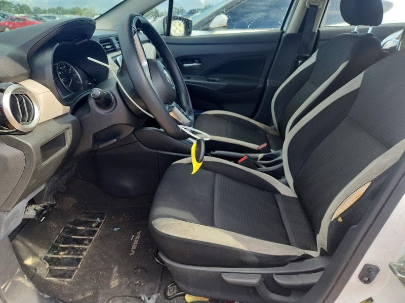 2022 NISSAN VERSA SV 7